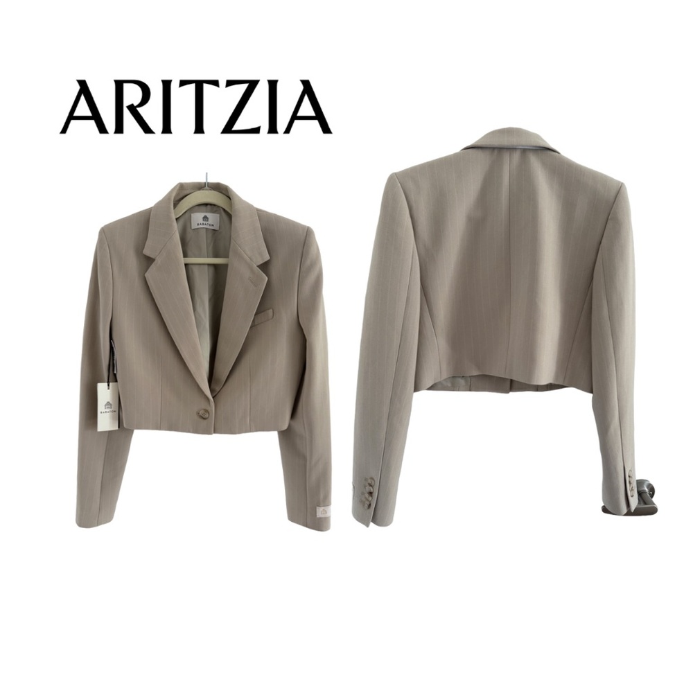 Aritzia Cropped Blazer